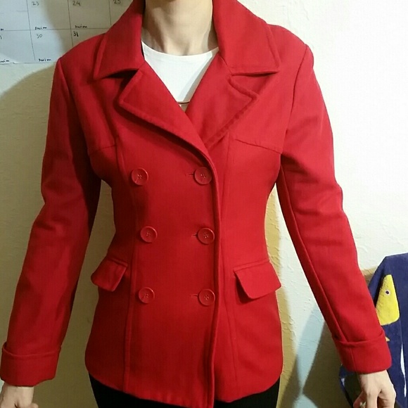 Beautiful Red Peacoat - Picture 7 of 11